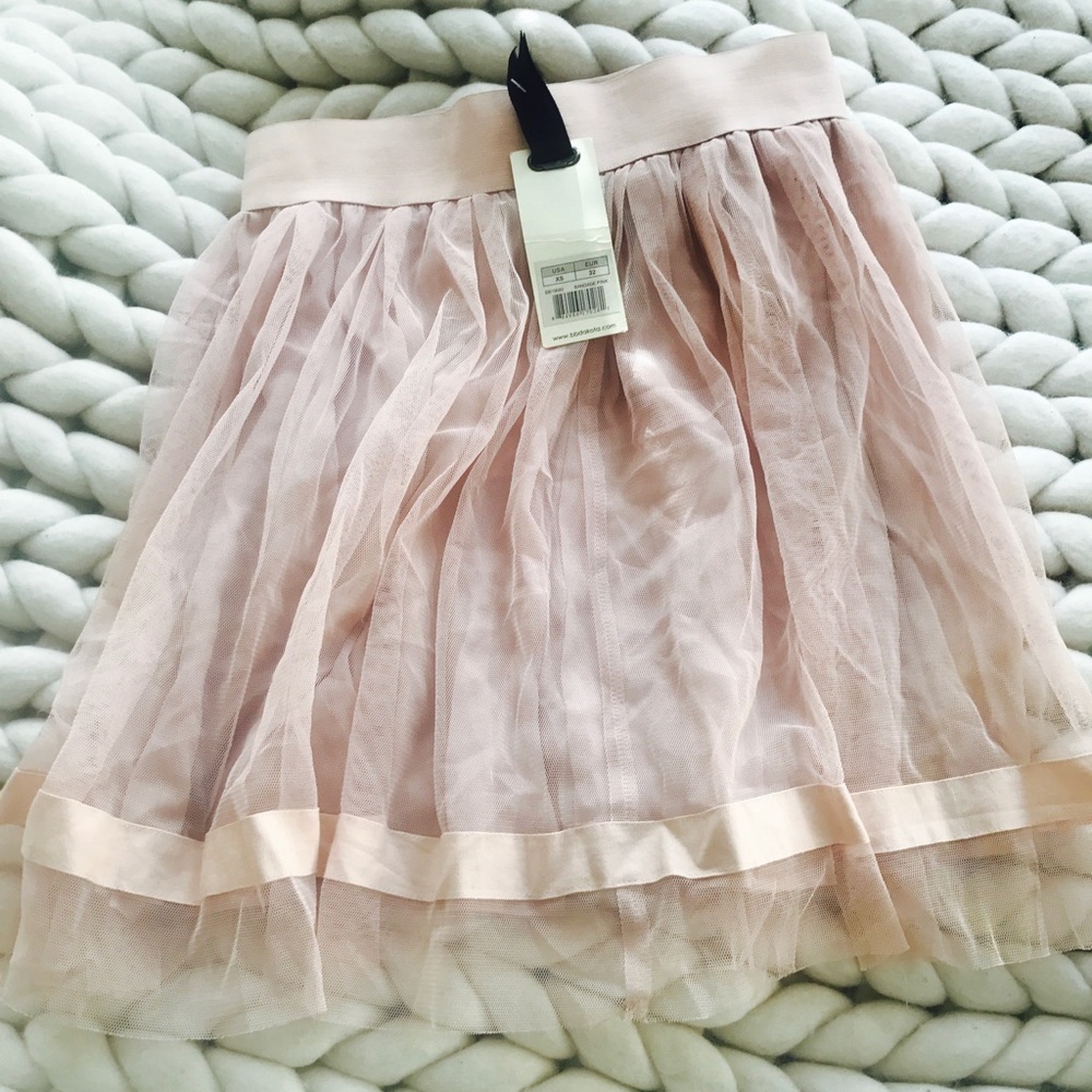 BB Dakota skirt size XS